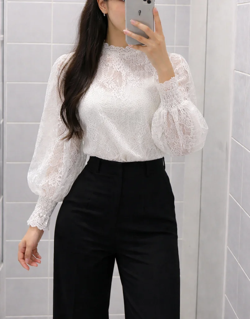Blouse en coton dentelle blanche
